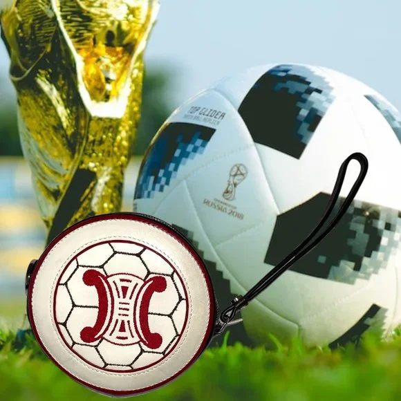 希少商品【CELINE】×FIFA worldcup2002 作 サッカーコラボ財布 